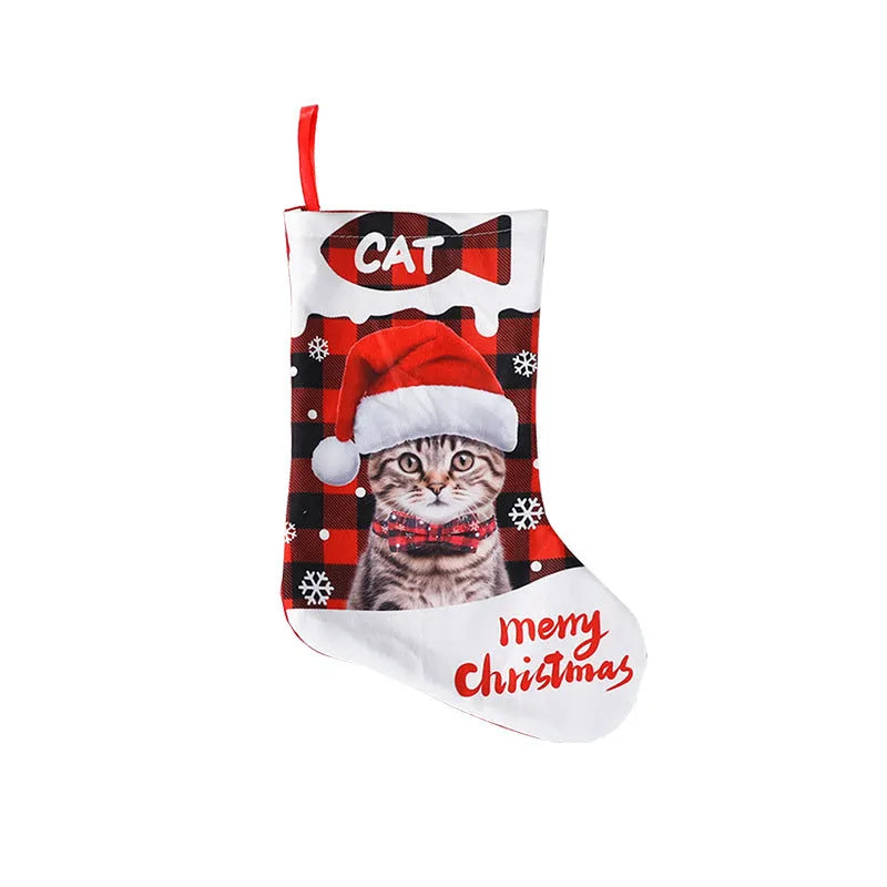 Printed cloth Christmas banner with plaid puppy and cat design, 26x36cm, shown in blue and black colourway.