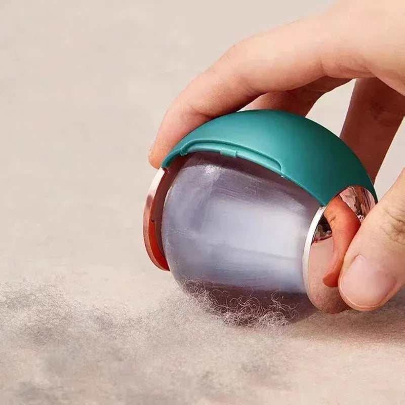 Reusable hair removal ball lint roller for pet hair in white gold ABS plastic 6.8 cm