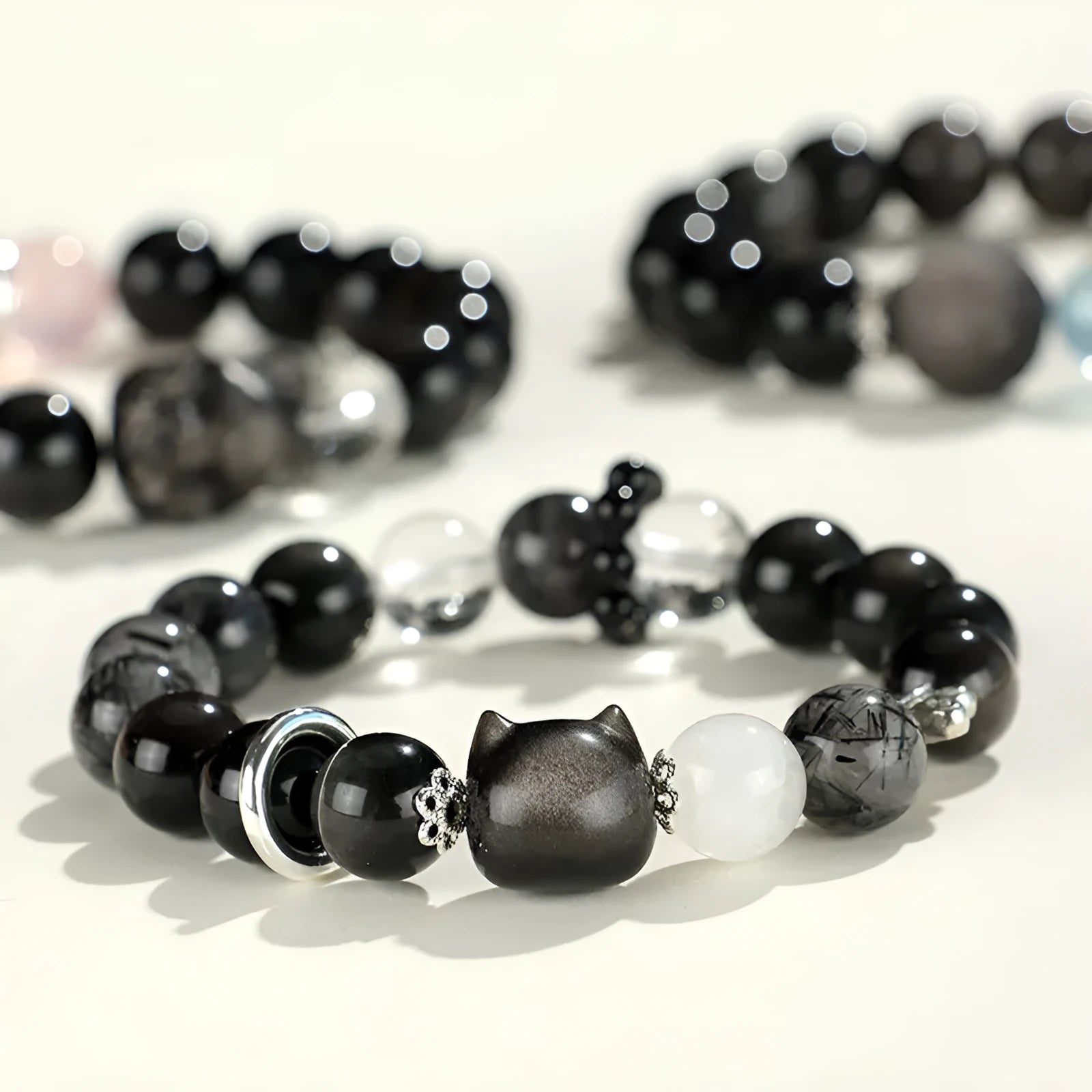 Silver Stone crystal beaded bracelet for women with electroplated diamond-shaped beads in white pink navy blue and black hair crystal