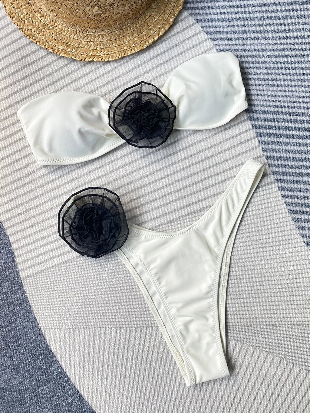 Split swimsuit bikini set with tube top and shorts in striped colour option