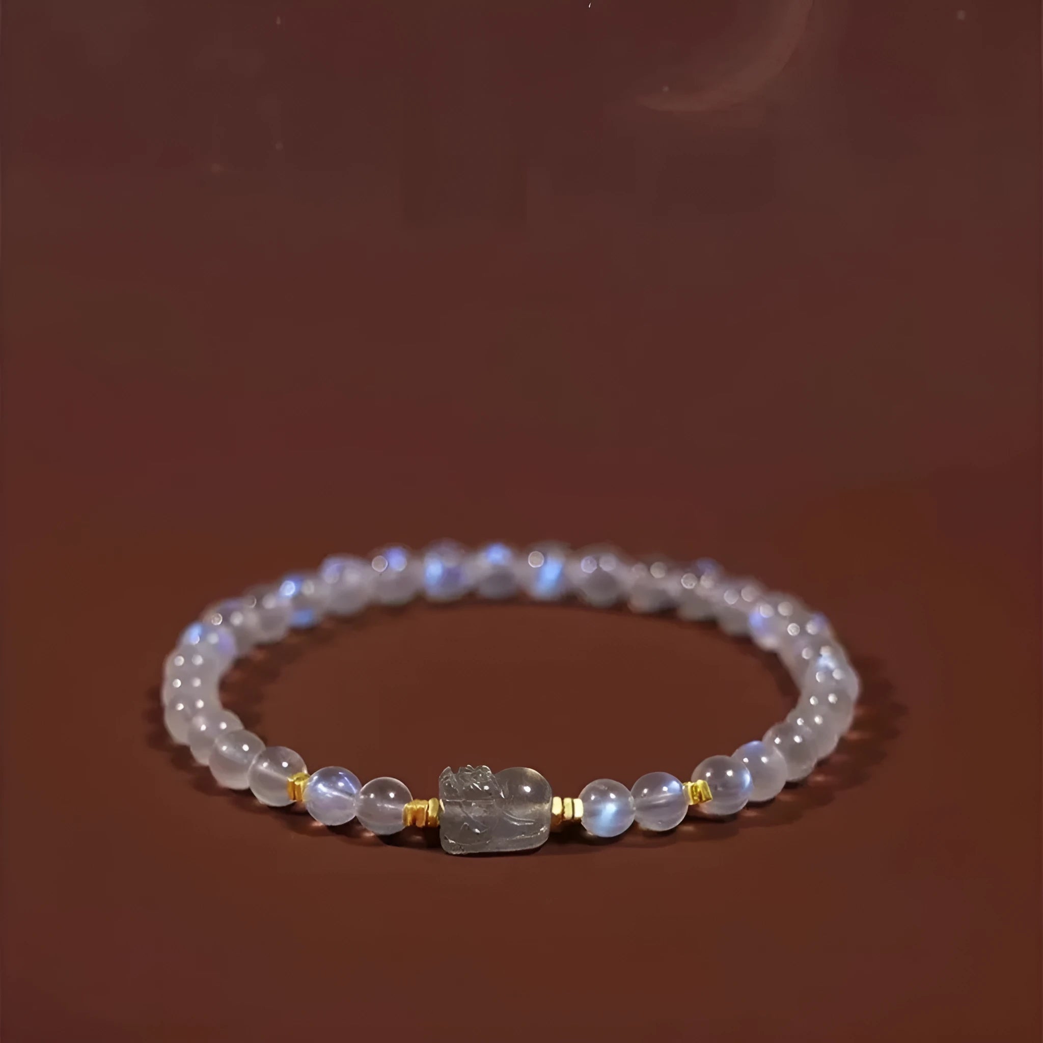 Moonstone bracelet for women with blue light trend, grinding finish, and animal or zodiac motifs in national style
