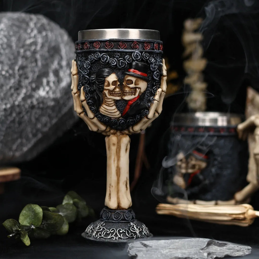 Stainless steel couple skeleton goblet wine glass with retro skull design in 200ml size