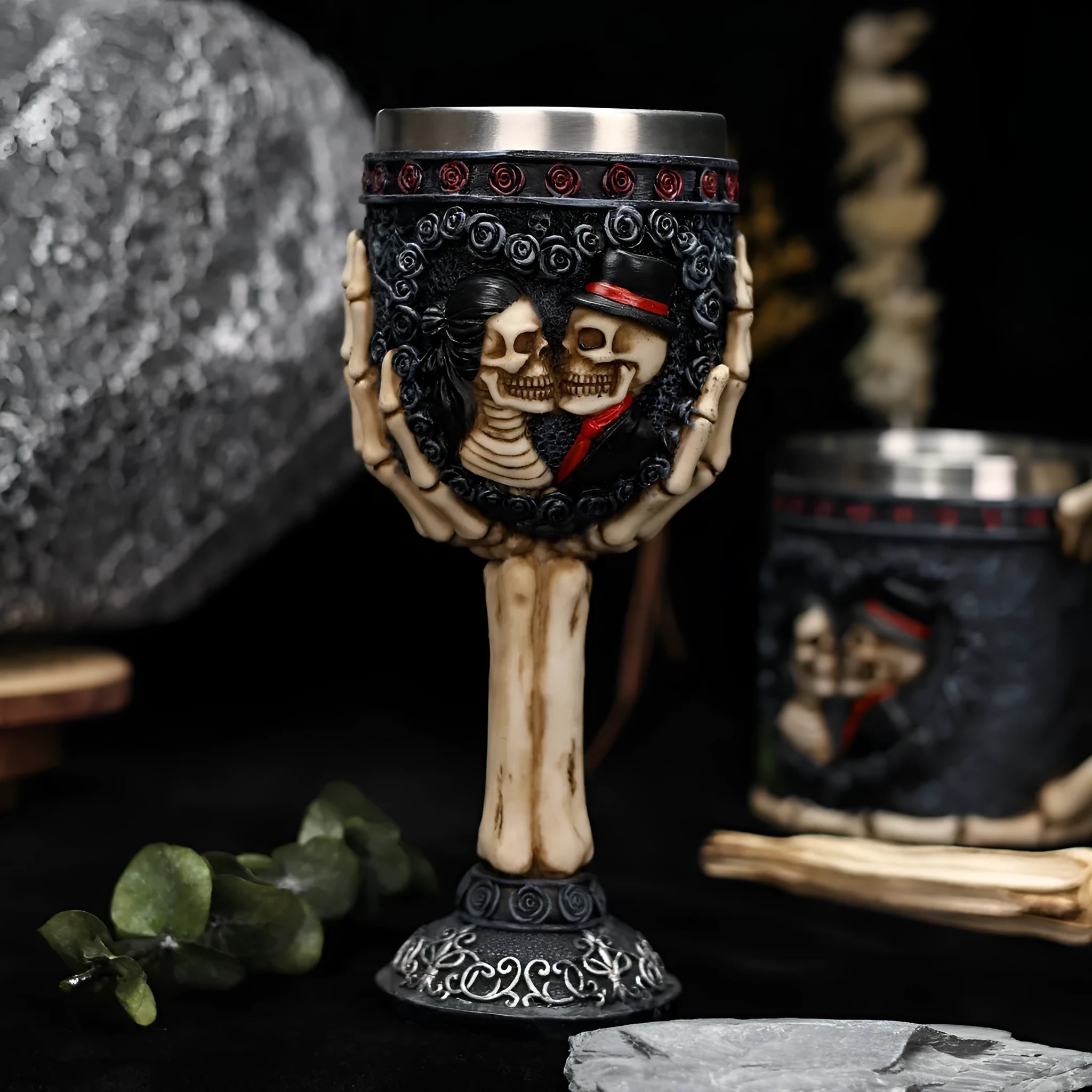Stainless steel couple skeleton goblet wine glass with retro skull design in 200ml size