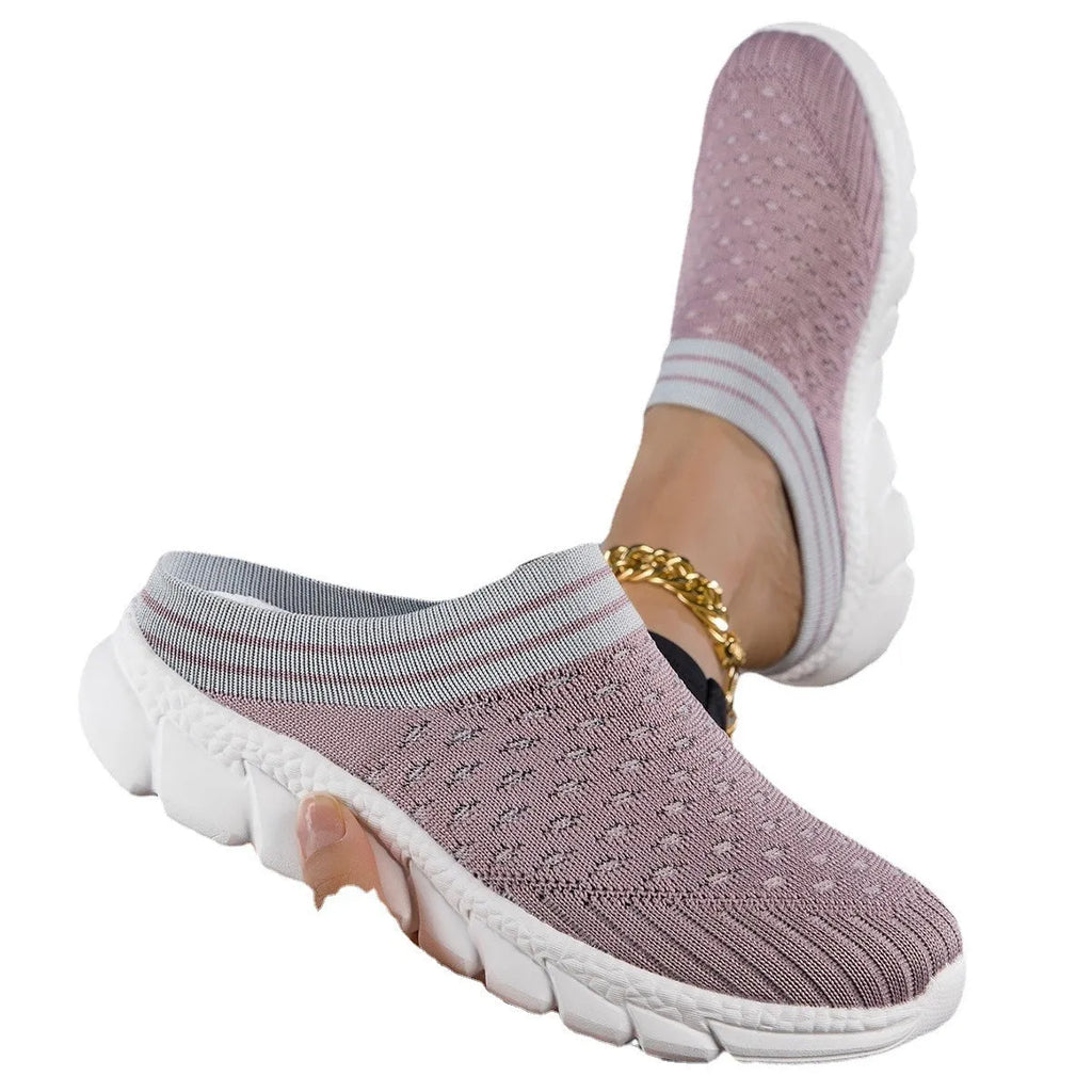 Women's Flyknit sports slippers with striped pattern and hollowed-out breathable design in black colour