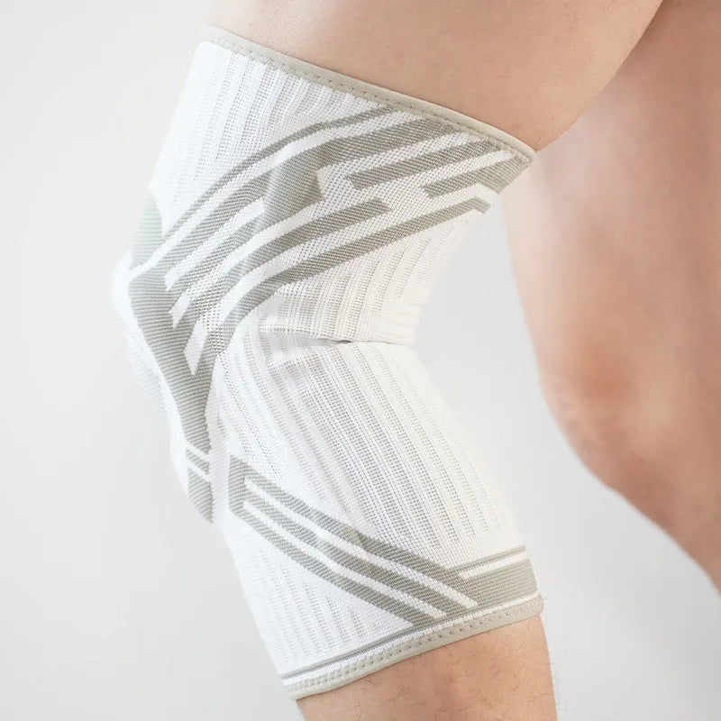 Blue cotton knee pads with high elasticity for basketball and running sports