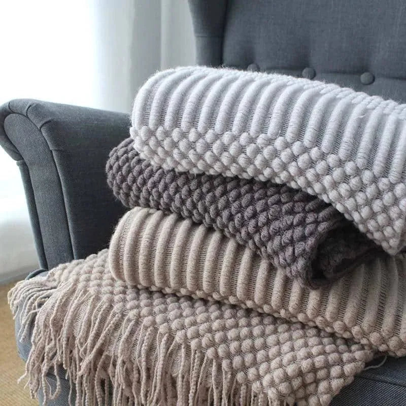 Small polyester fibre nap blanket 127x170cm in dark grey, khaki, or light grey