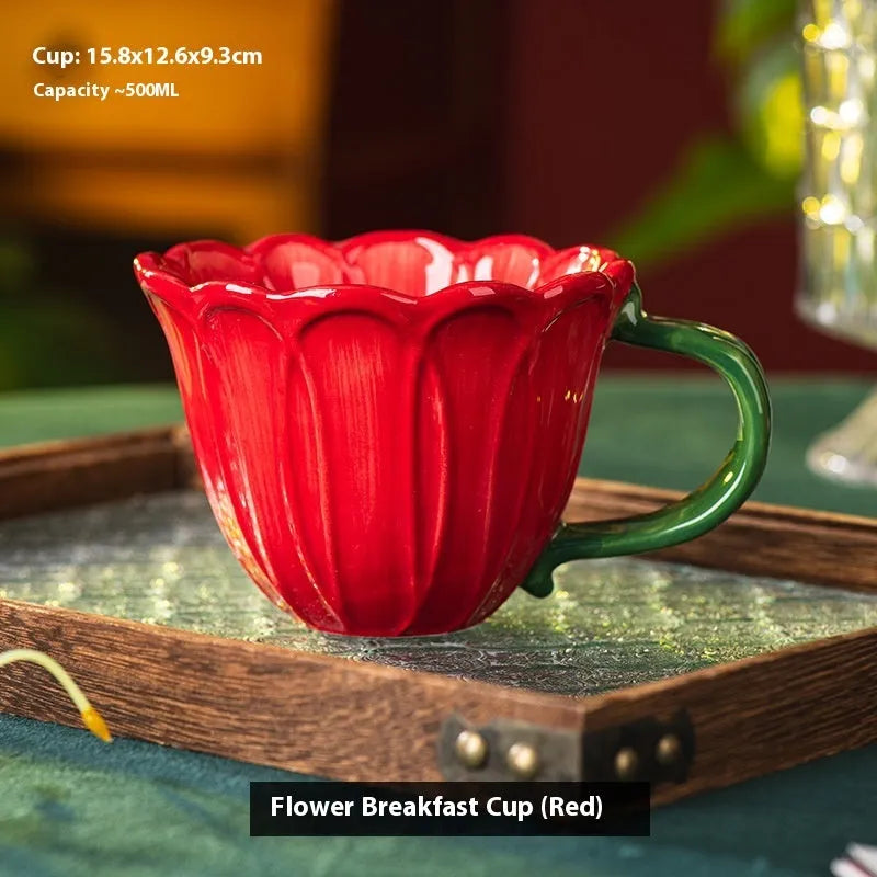 Ceramic breakfast cup with floral pattern, 500ml capacity, pastoral style design