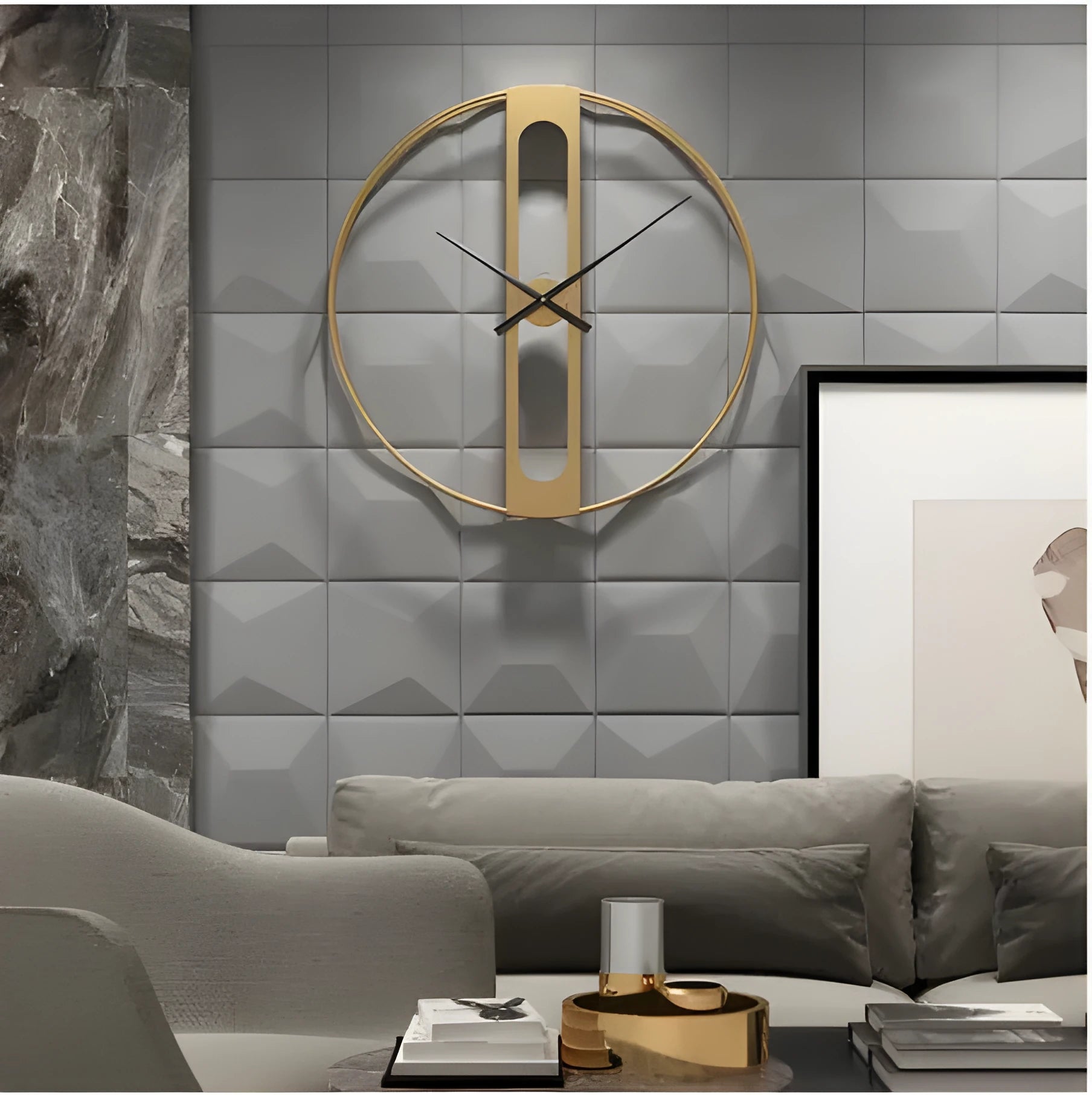 Round metal wall clock with 50cm diameter in black or gold colour options