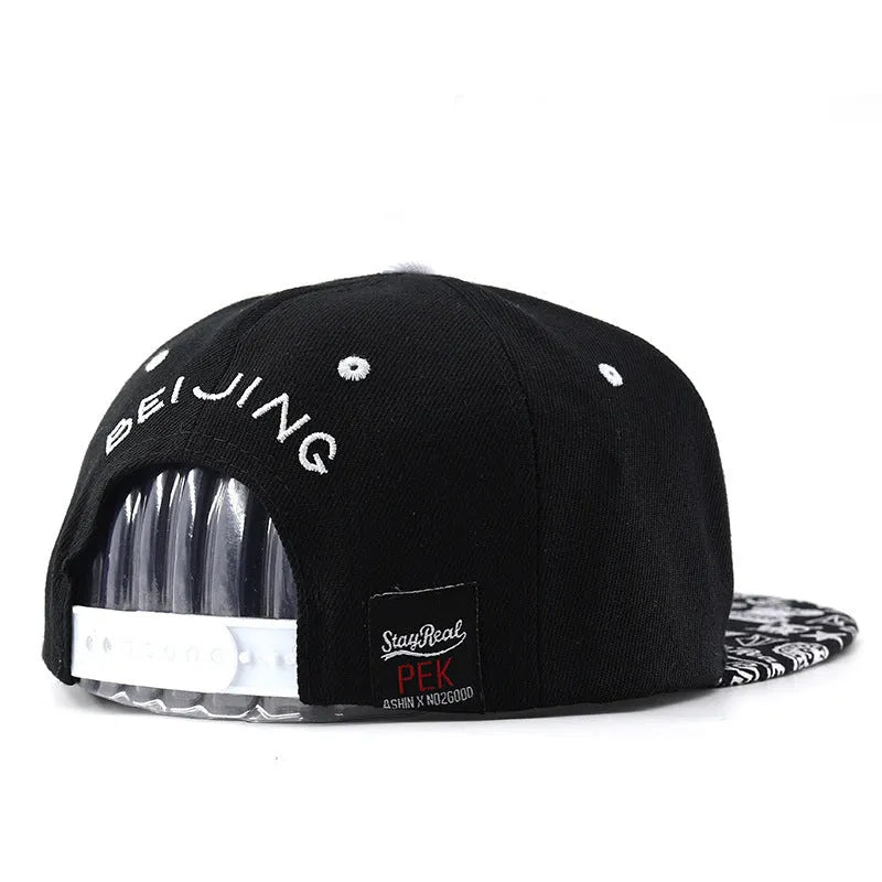 Letter embroidered cotton baseball hat with adjustable strap in SR White colour