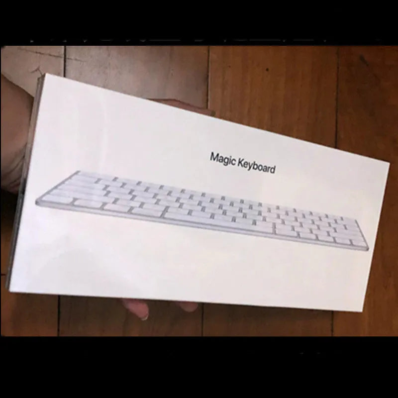 White Apple Bluetooth wireless keyboard with aluminium case and multimedia function keys