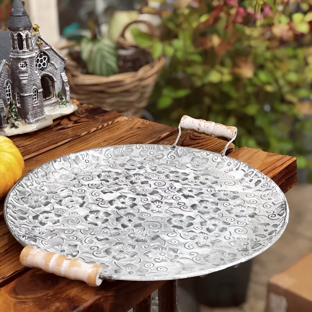 Round wrought iron metal storage tray with belt design in European style