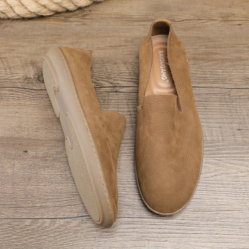 Handmade men's wedge shoes in khaki colour with low-top design and rubber sole