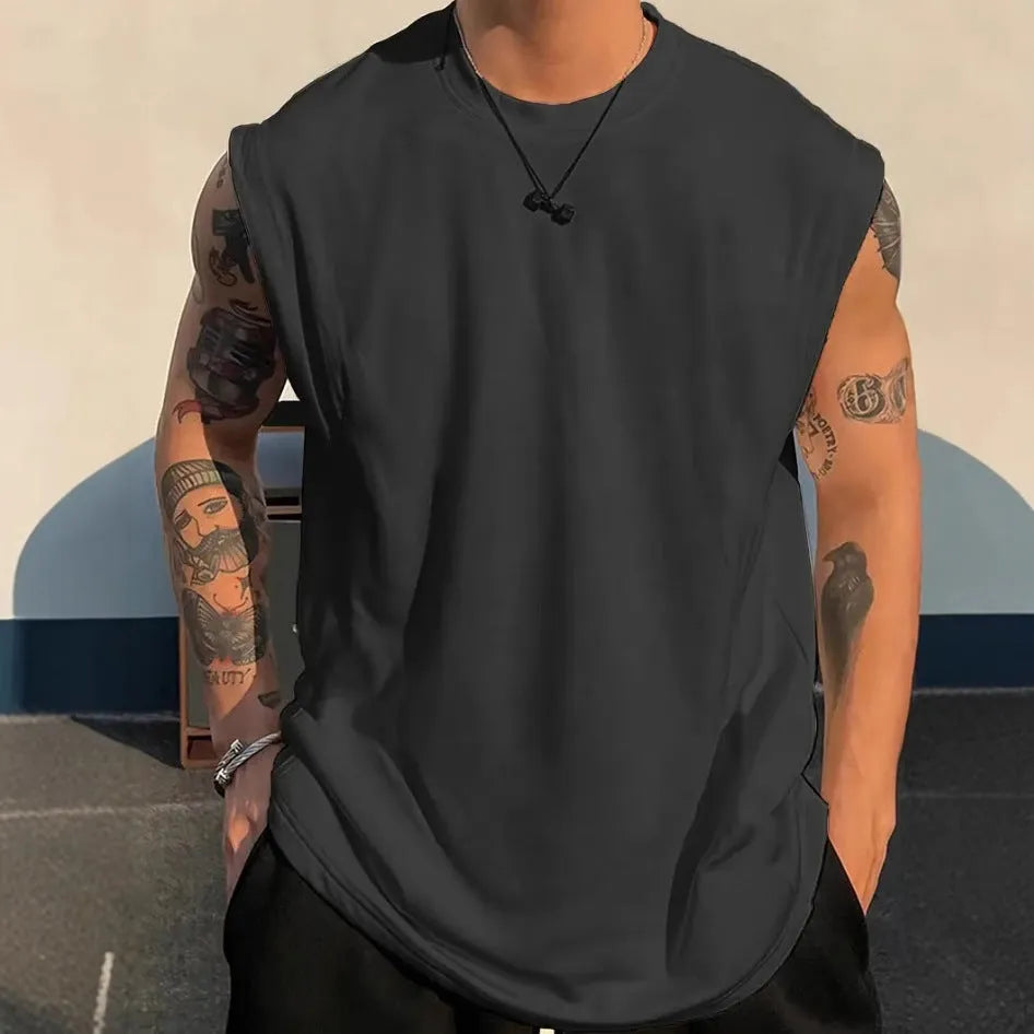 Men's loose solid colour cotton sleeveless tank top on a hanger