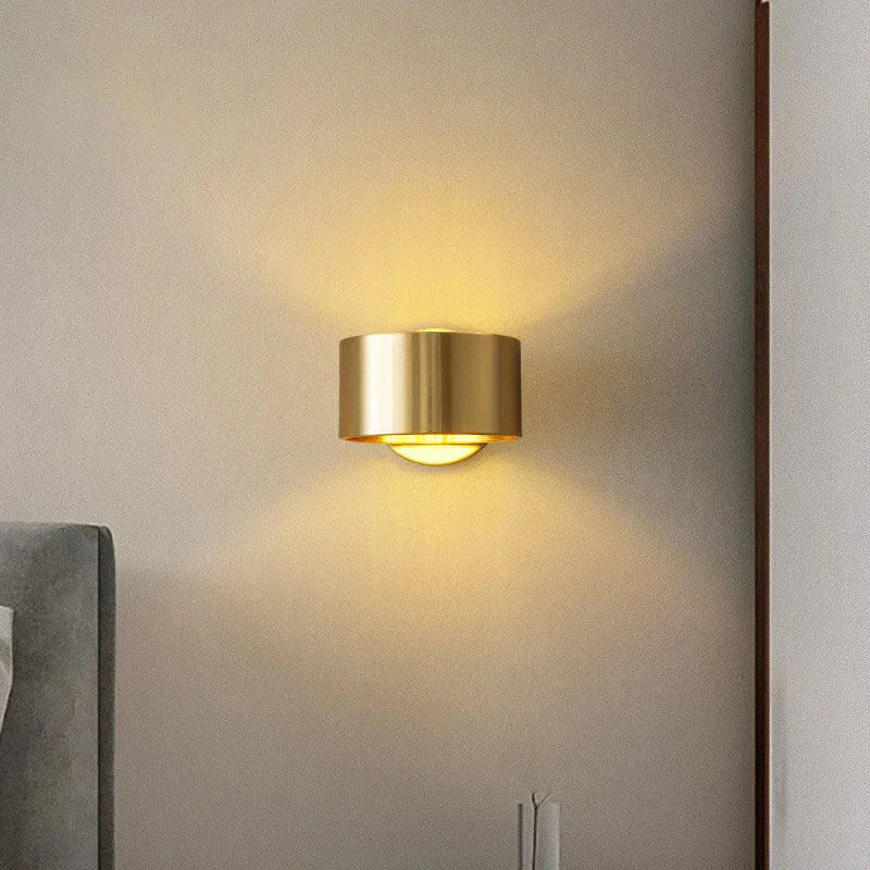 Copper wall lamp in gold or black finish for modern living room lighting