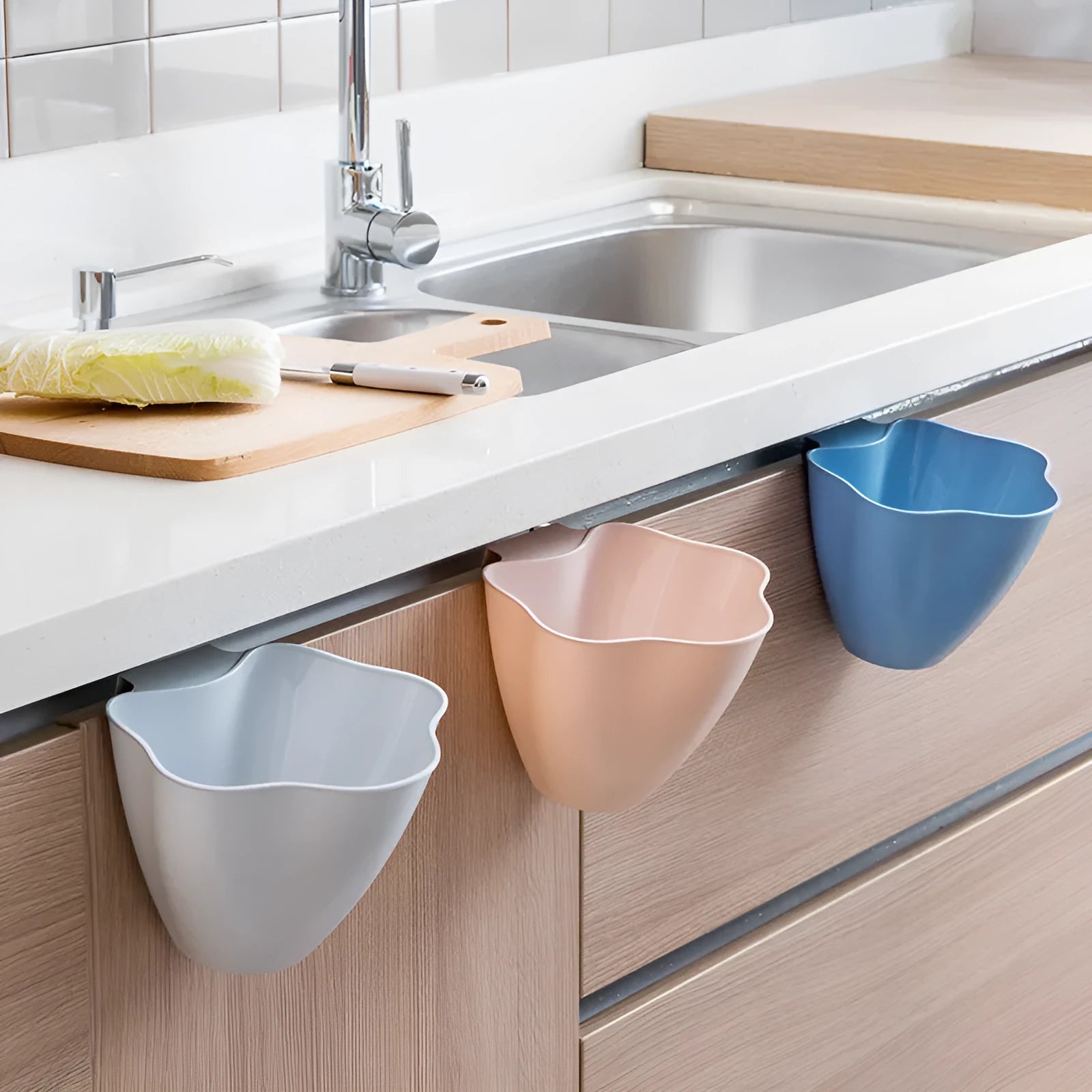 Small PP cabinet garbage can in Nordic grey with dimensions 21x16x14 cm