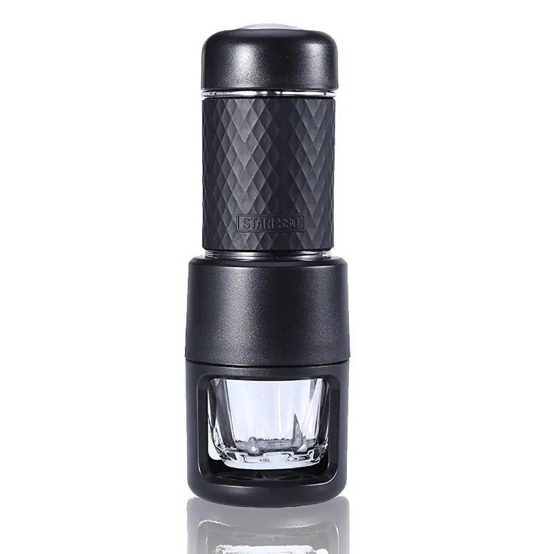 Portable manual espresso coffee machine in black, 7x7x20.3 cm, with hand-pressure lever and stainless steel build