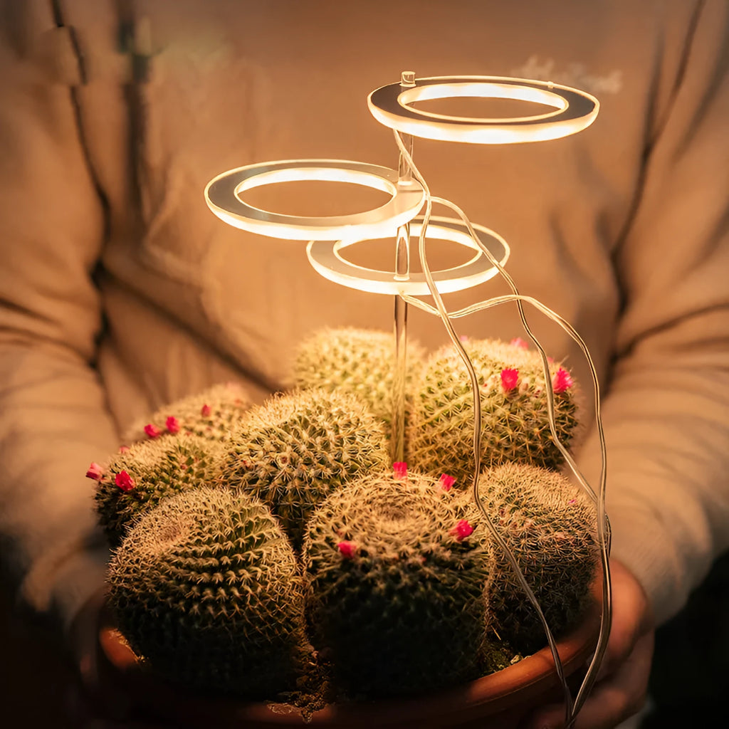 USB LED grow light with full spectrum plant lighting on 25cm acrylic stick
