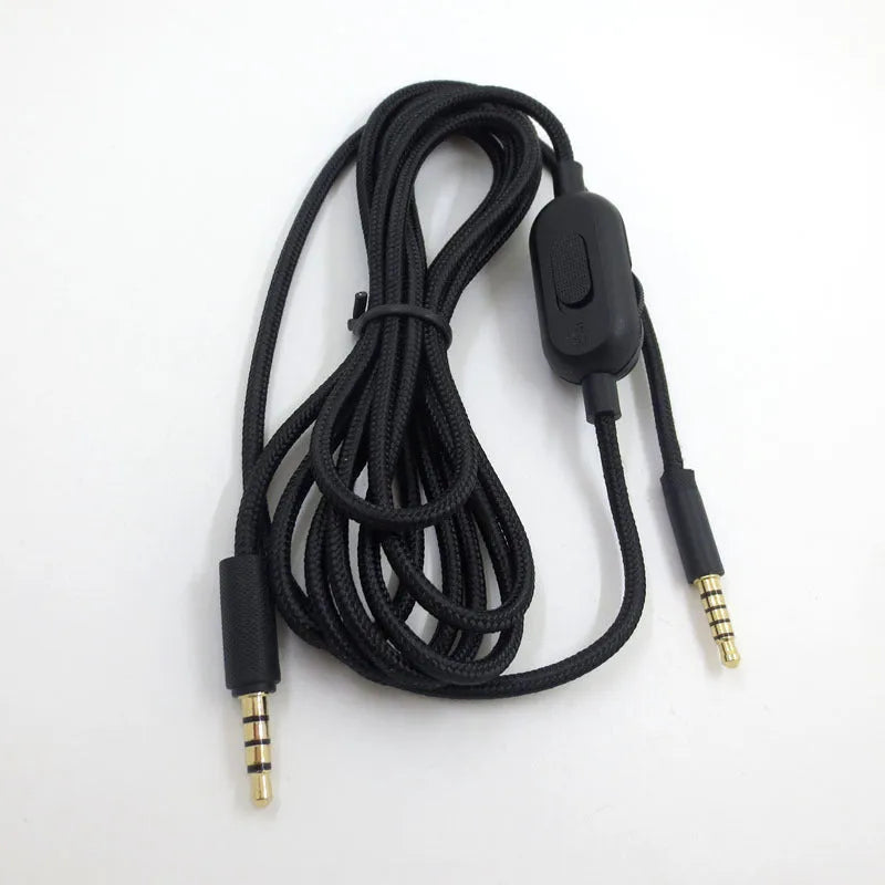 Black universal audio cable for gaming headsets with copper wire construction