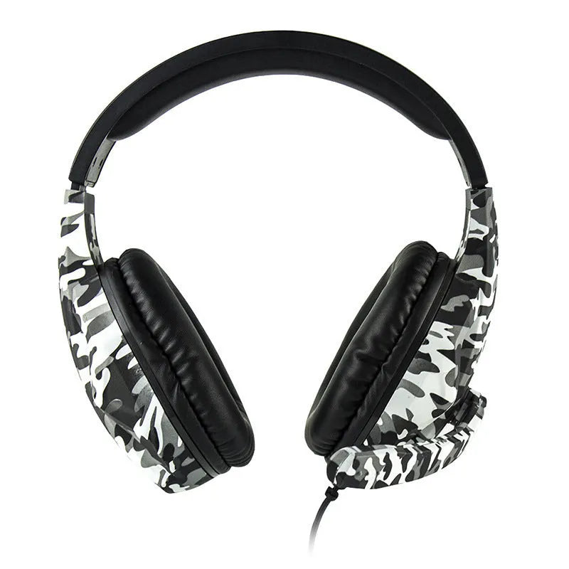 Wired gaming headset in camouflage colour with bare metal finish, 50mm drivers, 3.5mm plug, over-ear design with microphone