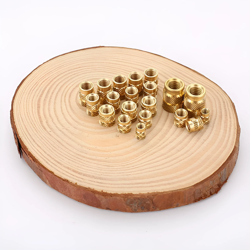Brass hot melt copper nuts with M2 and M3 thread, outer diameters 3.8mm to 4.2mm, heights 3.0mm to 6.0mm