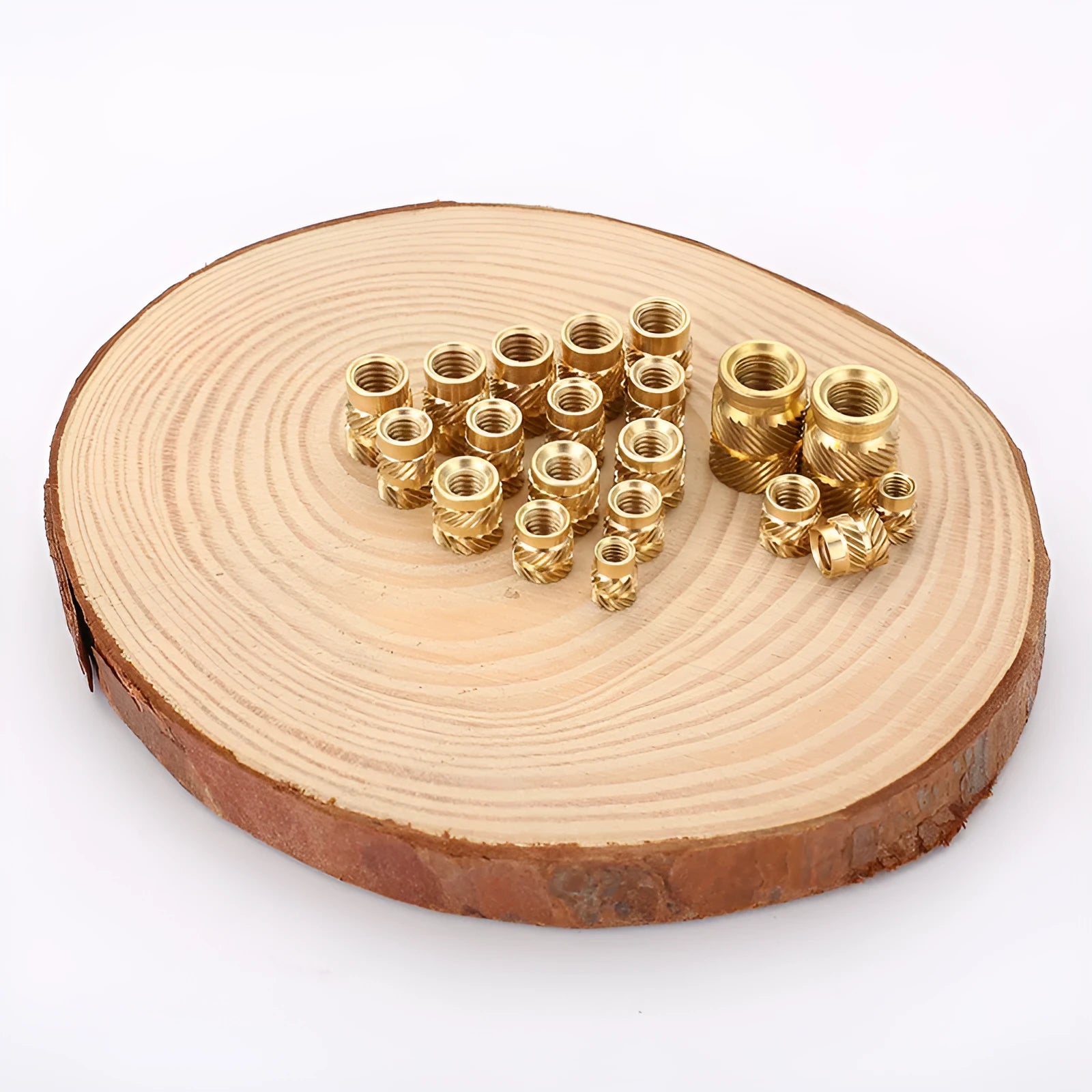 Brass hot melt copper nuts with M2 and M3 thread, outer diameters 3.8mm to 4.2mm, heights 3.0mm to 6.0mm