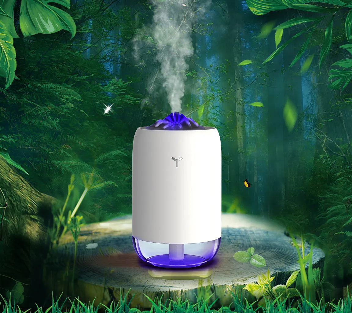 Magic Flame columnar humidifier in light blue colour with USB cable connection