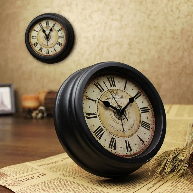 Round retro European desk alarm clock with 6-inch diameter and vintage colour finish