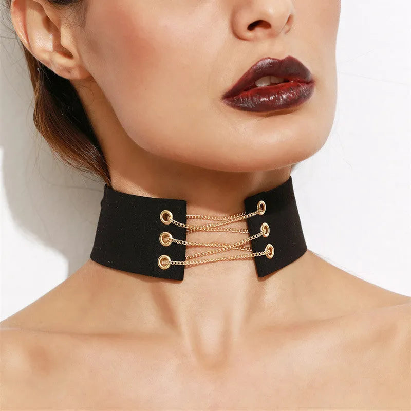 Flannel alloy women's necklace with geometric pendant and Korean velvet chain in black