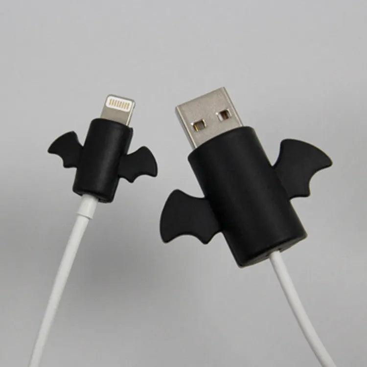 Food grade silicone anti-breaking cable protective cover in L and S sizes, angel white and bat black styles