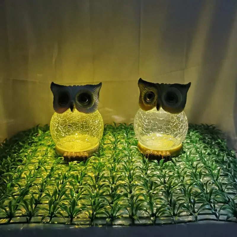 Solar owl shaped garden light with IP67 waterproof rating, 16cm high, white colour