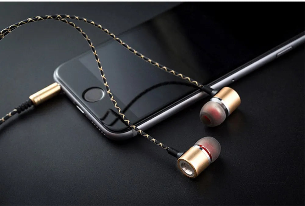 Fanbiya S1 metal wired in-ear earphones with microphone, black finish, ear hook design, 3.5mm plug