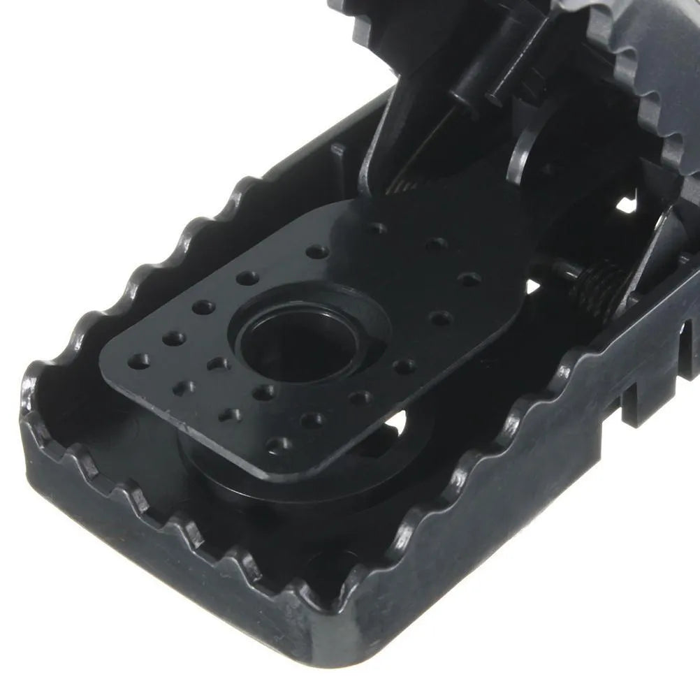 Six black snapping mousetraps made of PC+ABS alloy plastic for rodent control
