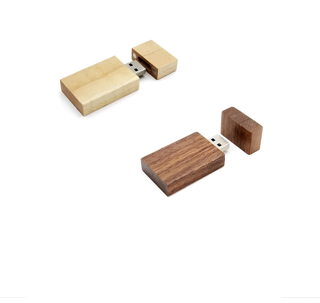 USB 3.0 wooden U disk 32GB in khaki finish with large square wooden box