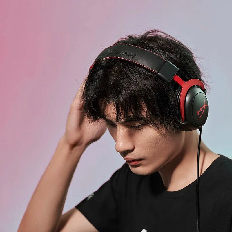 Head-mounted wired e-sports gaming headphone in Hurricane 2 black red with 53mm speaker driver and detachable microphone