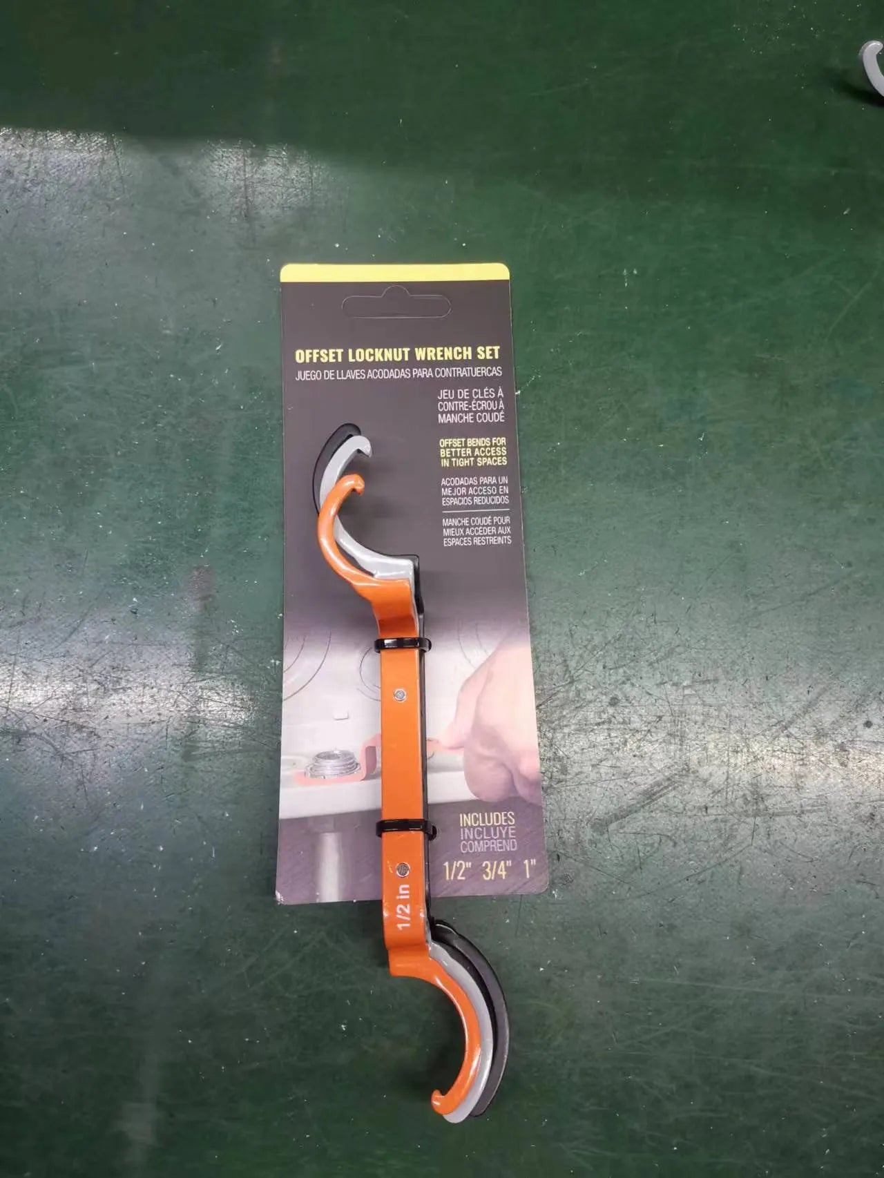 H251 three-piece wrench set showing orange crescent, grey magnetic and black catheter wrenches with size comparison