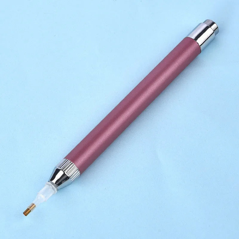 Luminous single-head diamond painting drill pen in gold with aluminium alloy body
