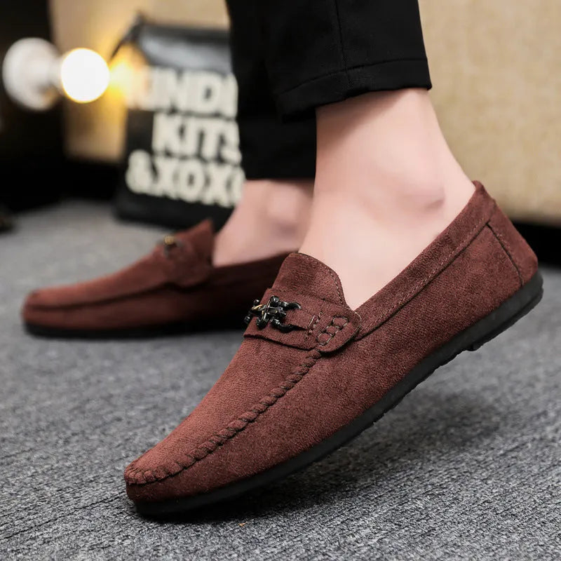 Men's black waterproof slip-on loafers with round toe and low stiletto heel