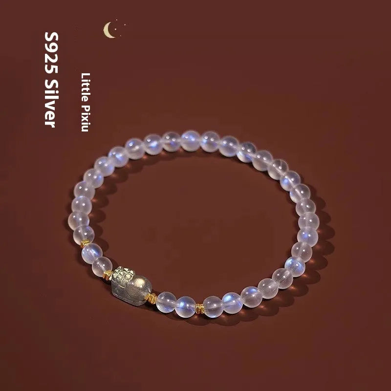 Moonstone bracelet for women with blue light trend, grinding finish, and animal or zodiac motifs in national style