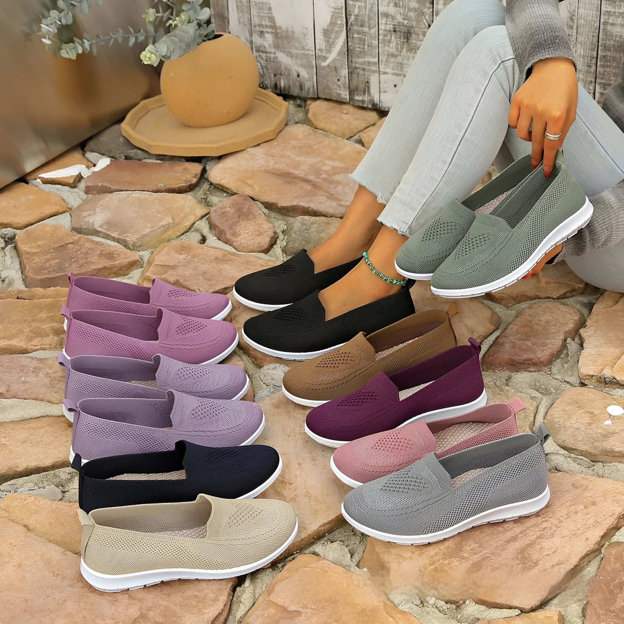 Women's plus size flat cloth shoes with heart pattern, shallow mouth, and mesh lining for spring summer casual wear