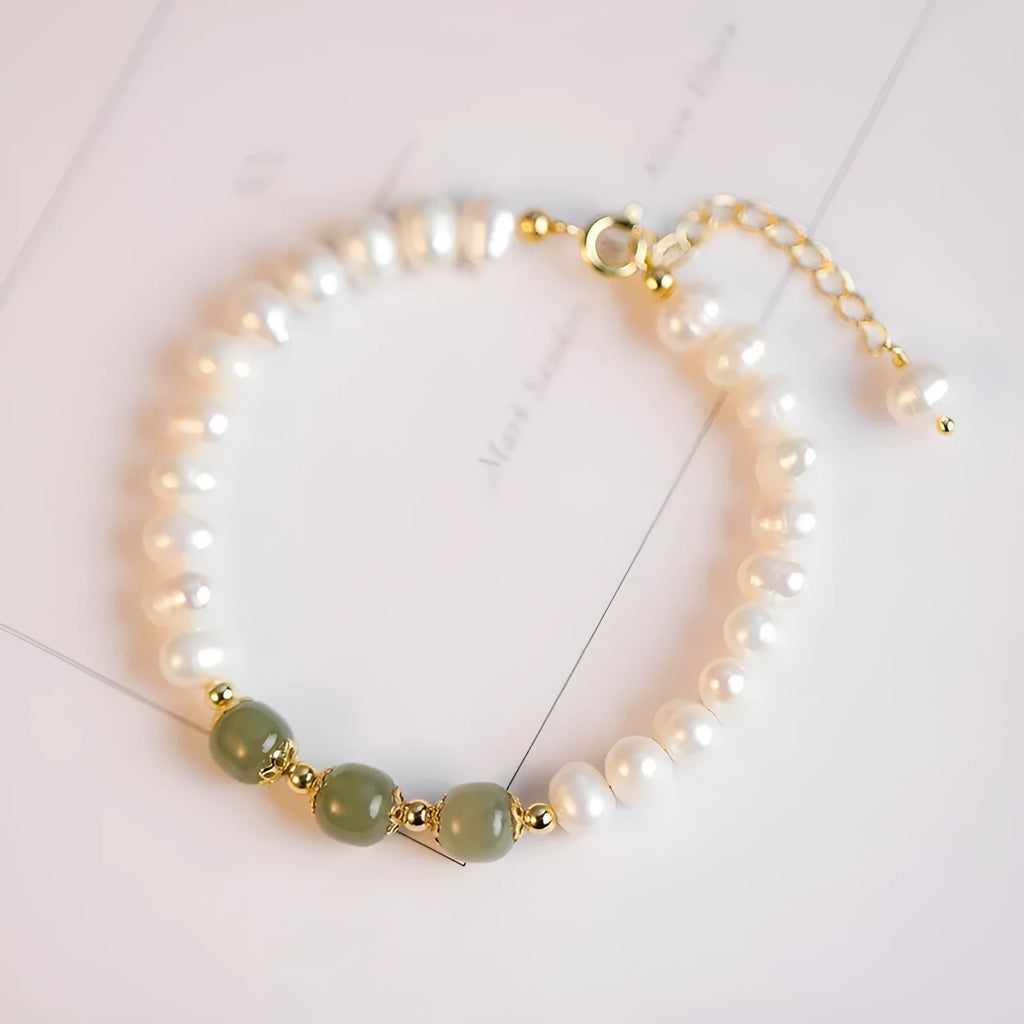 Korean style bracelet with diamond-shaped natural freshwater pearls in electroplated Hetian jade colour.