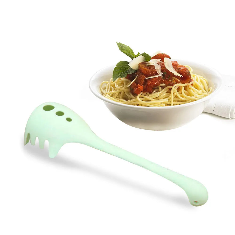 Plastic multifunction kitchen spoon set with spatula and spaghetti spoon in two sizes
