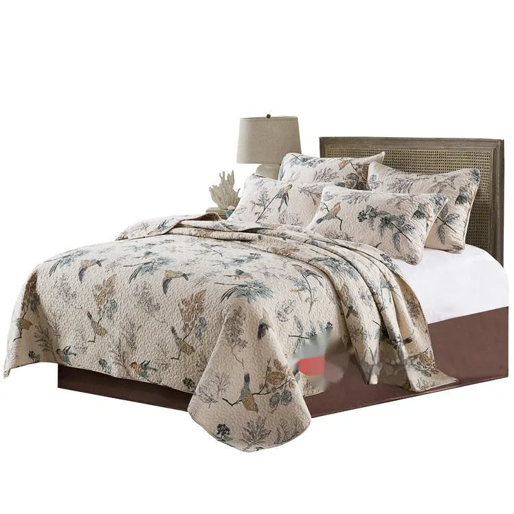 Quilted cotton bed cover set with printed pattern for 1.5-1.8m bed including bedspread and two pillowcases