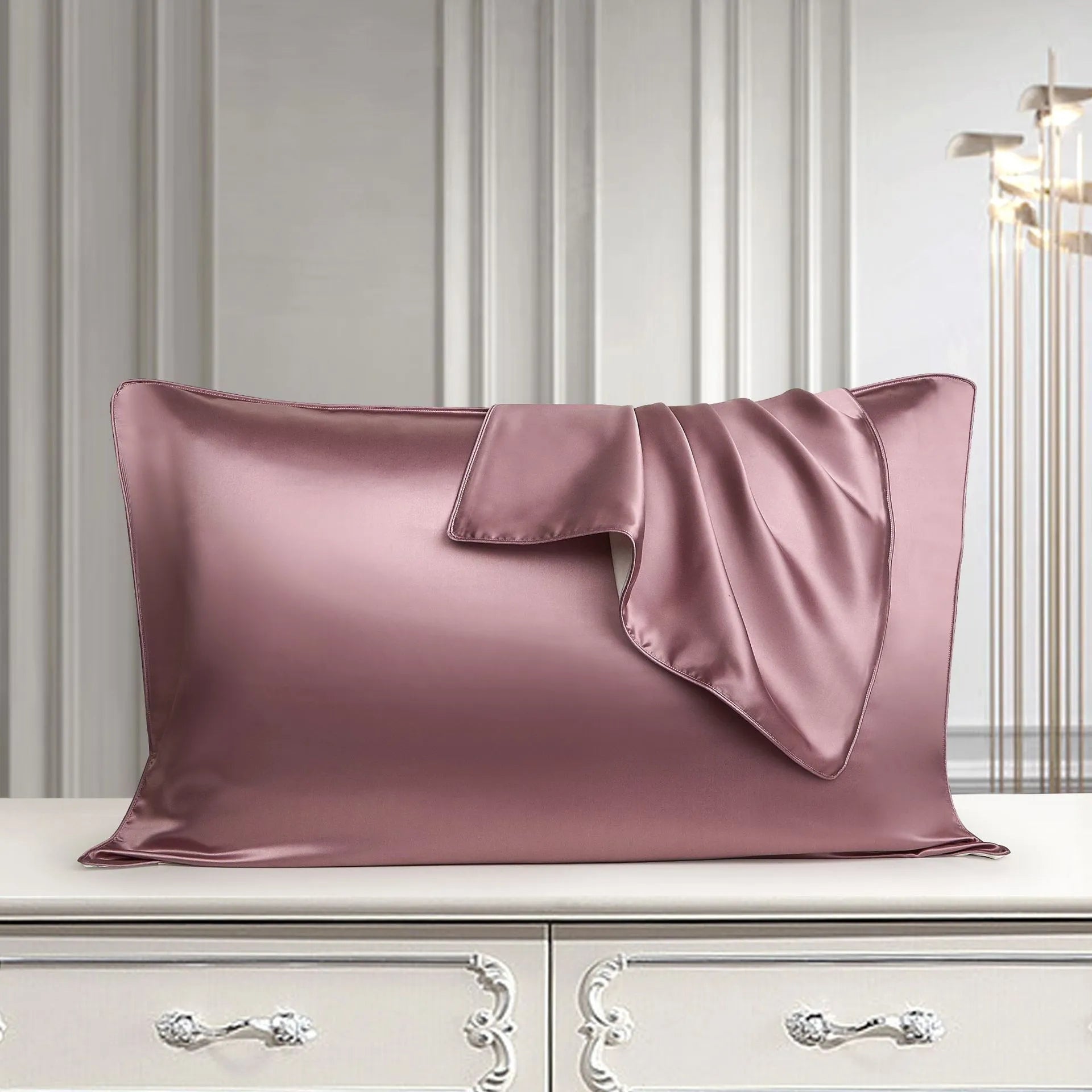 100% mulberry silk pillowcase 48x74cm palace luxury style with inlaid rope edge in champagne gold