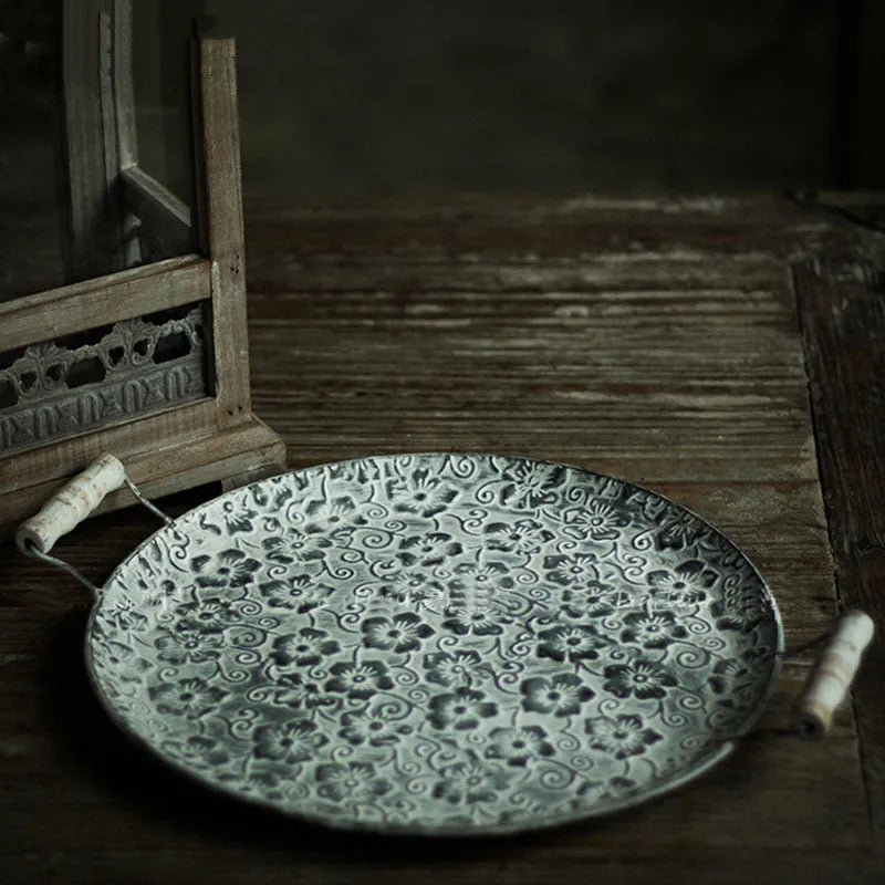 Round wrought iron metal storage tray with belt design in European style