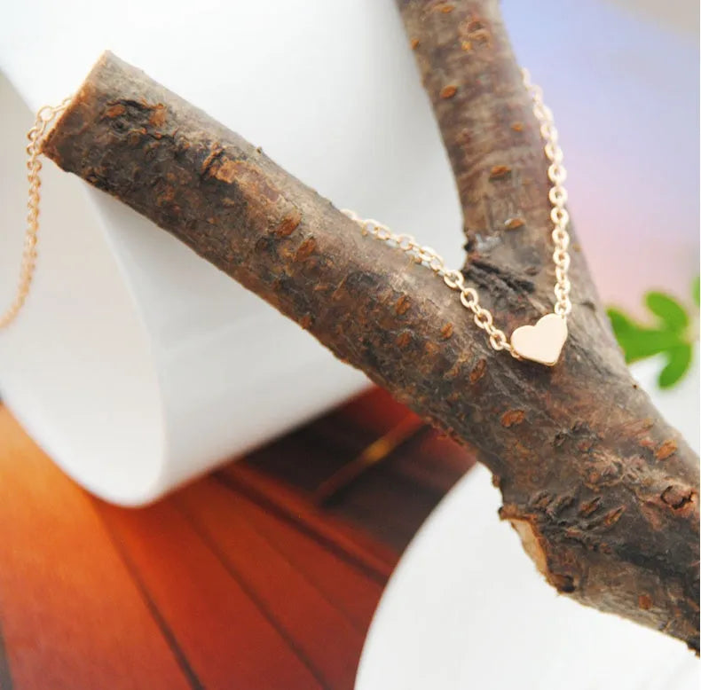 Heart & Soul choker necklace with heart-shaped alloy pendant, plating finish, gold colour, 35cm chain