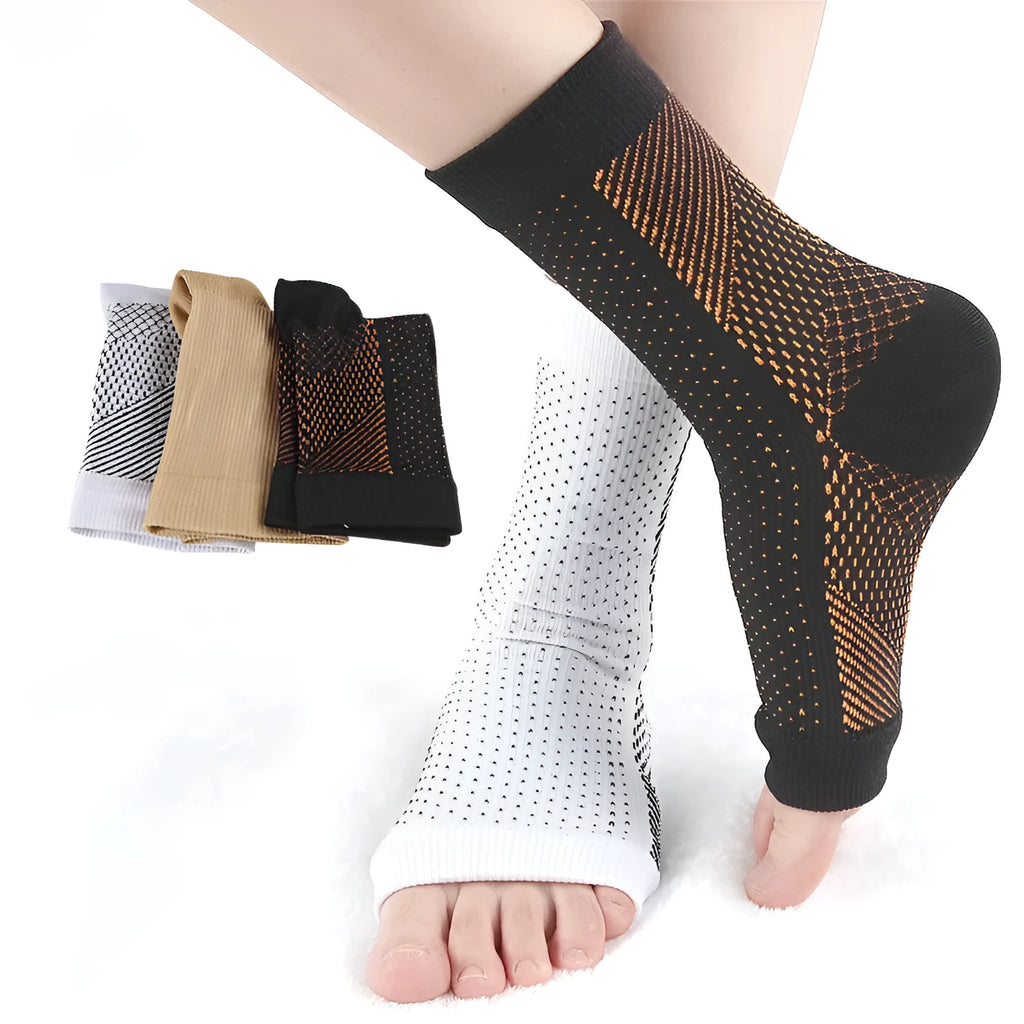 Korean-style invisible pressure sports foot sock in white, short tube nylon compression design for basketball