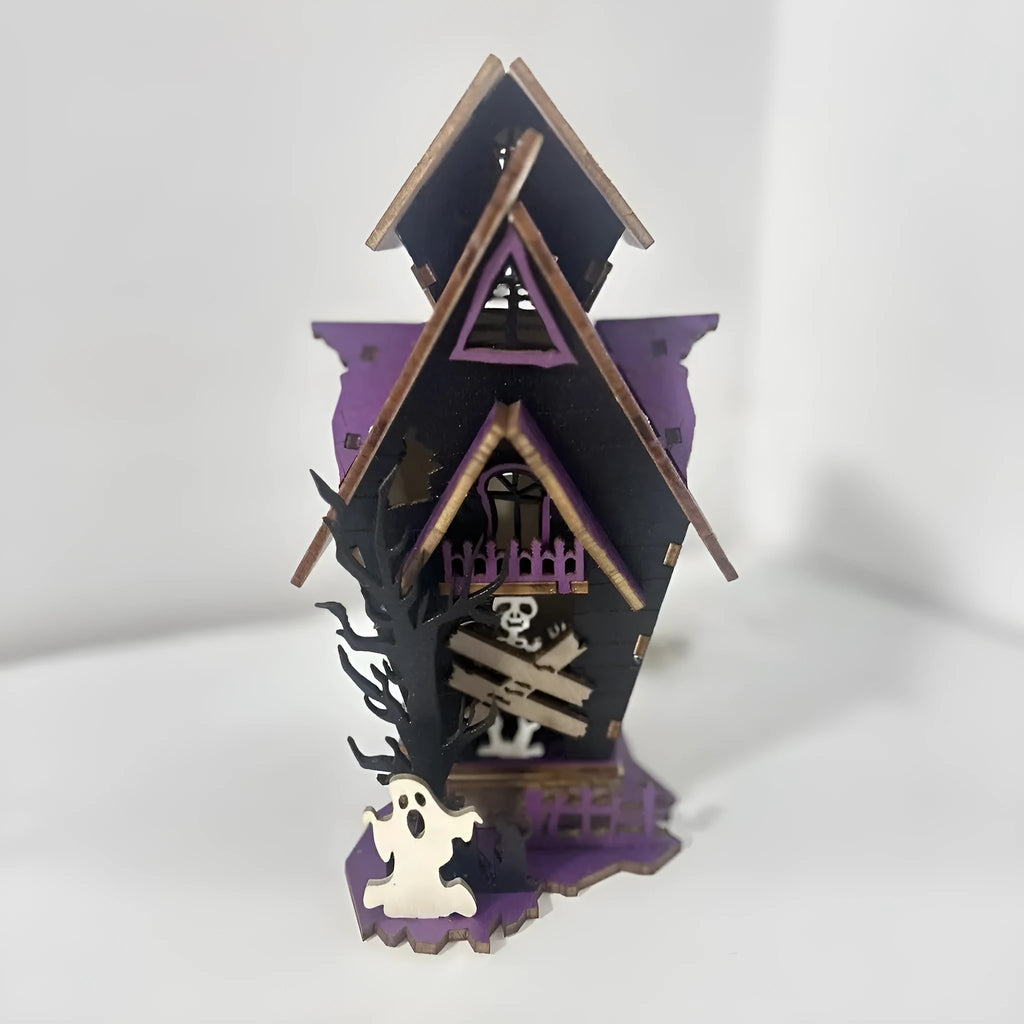 Wooden haunted house Halloween decoration measuring 14x10.5x19cm for DIY table display