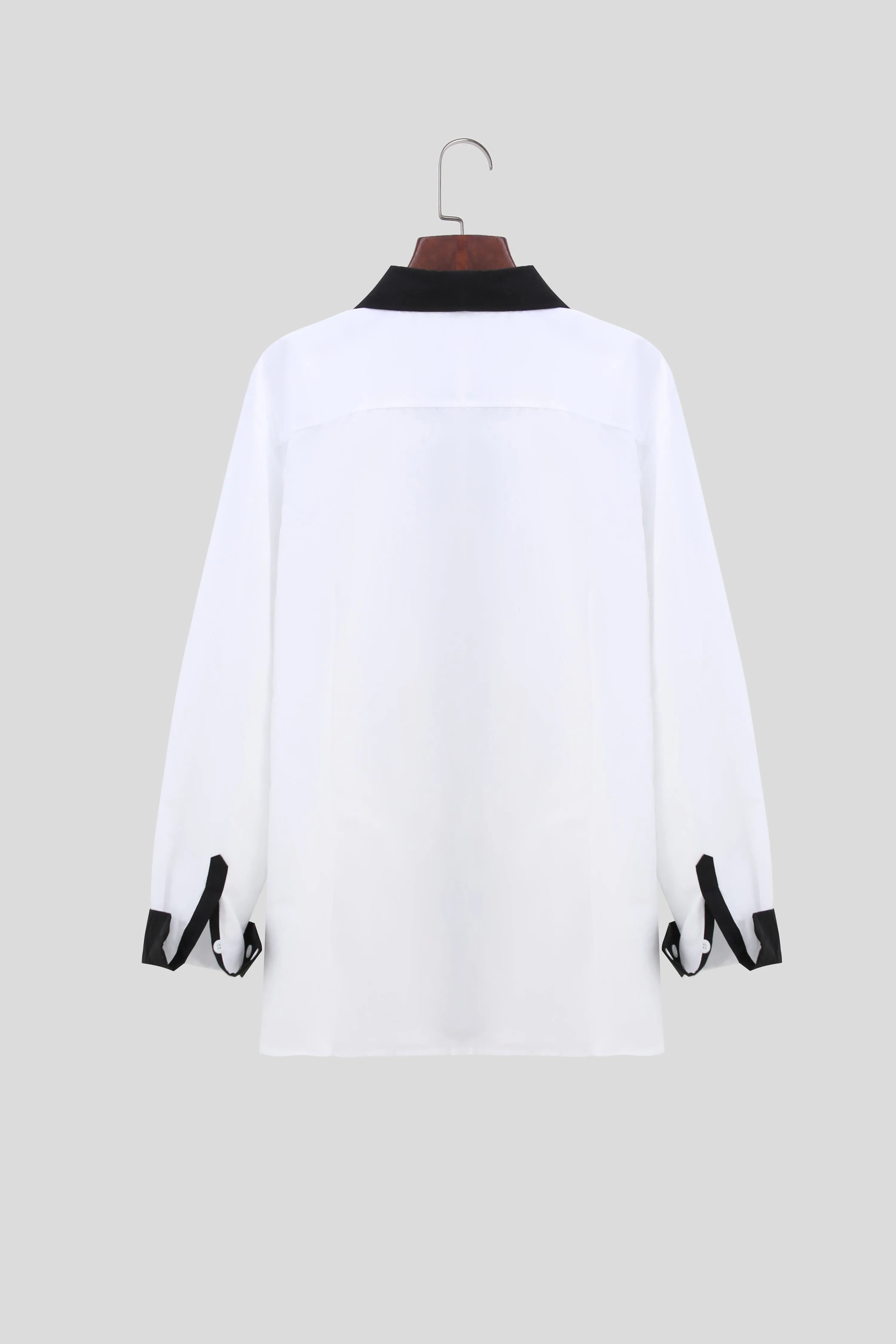 Men's long-sleeved colour-blocked shirt in white with contrasting colour panels on chest and sleeves