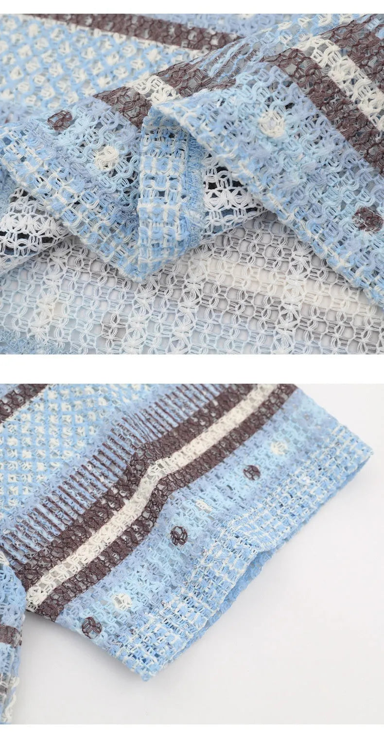 Men's blue printed short sleeve shirt with loose leisure fit and elastic polyester fabric