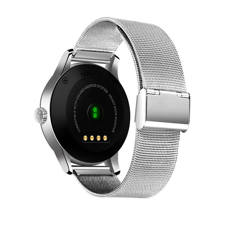 K88H intelligent watch with 1.3 inch IPS screen, heart rate monitoring, camera, available in black with belt strap